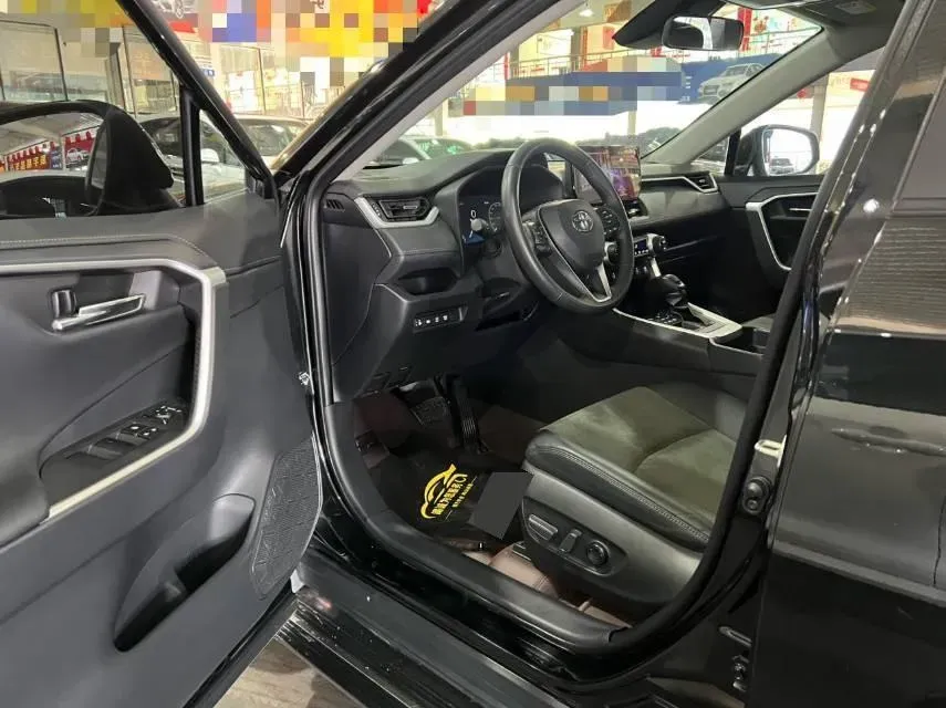 2023 Toyota RAV4 2.0L 171HP L4 CVT,autocango,china used car exporter,china ev exporter,chinese used car exporter,chinese used ev exporter