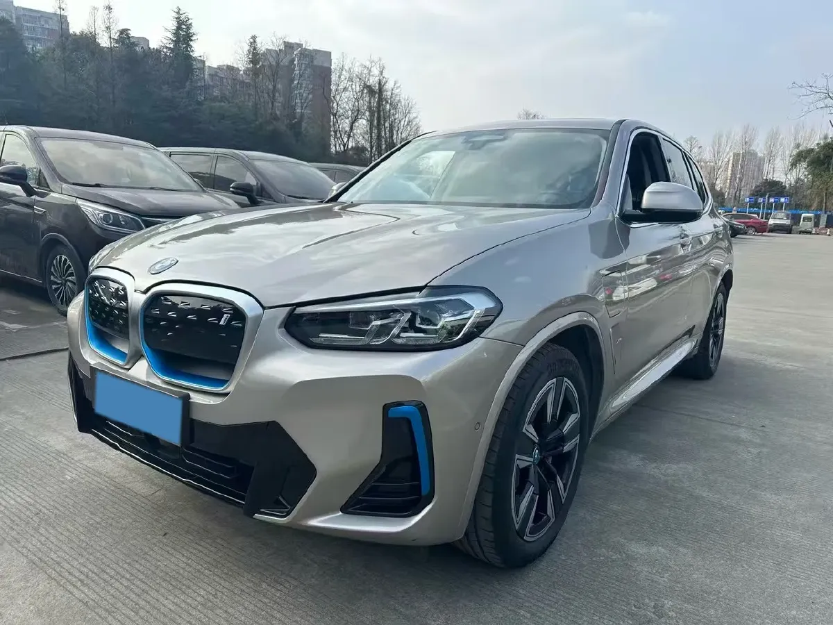 2022 BMW iX3 BEV 80KWH,autocango,china used car exporter,china ev exporter,chinese used car exporter,chinese used ev exporter