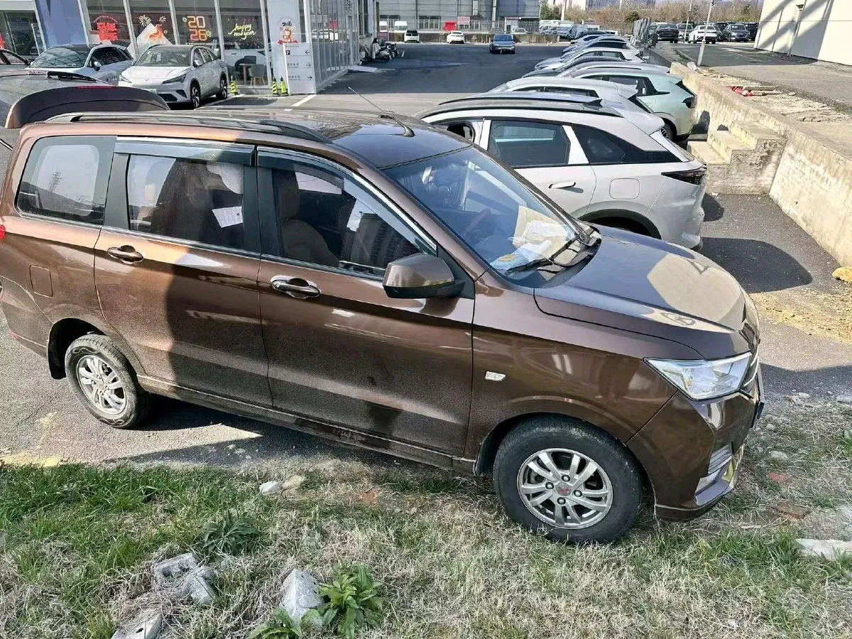 2021 WuLing RongGuang New Truck 1.5L 99HP L4 5MT,autocango,china used car exporter,china ev exporter,chinese used car exporter,chinese used ev exporter