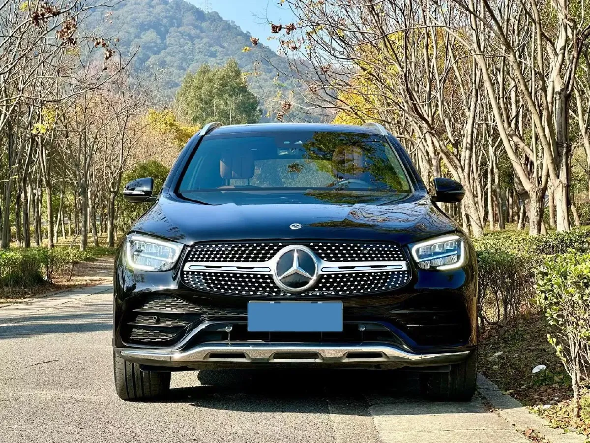 2022 Mercedes-Benz GLC Class 2.0T 258HP L4 9AT,autocango,china used car exporter,china ev exporter,chinese used car exporter,chinese used ev exporter