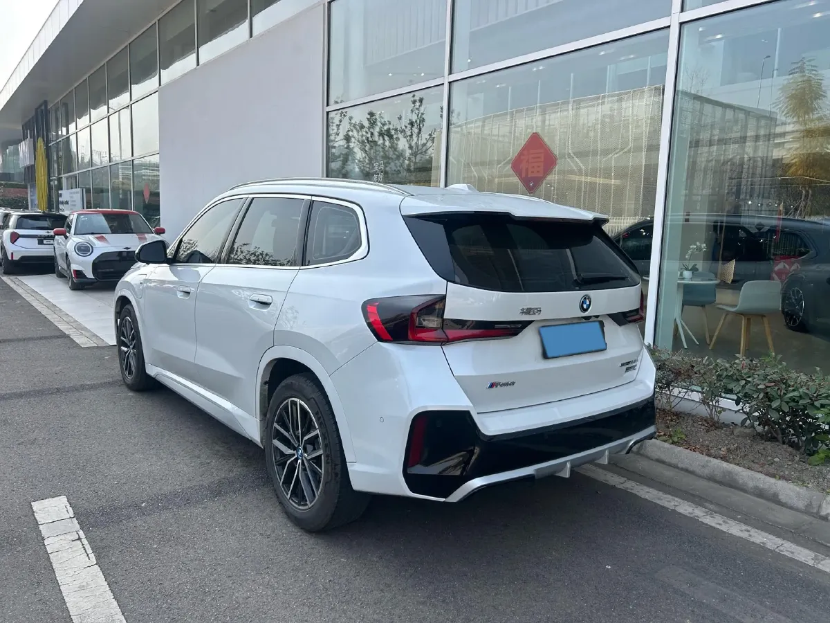 2025 Iveco 3.0T 179HP L4 8AT,autocango,china used car exporter,china ev exporter,chinese used car exporter,chinese used ev exporter