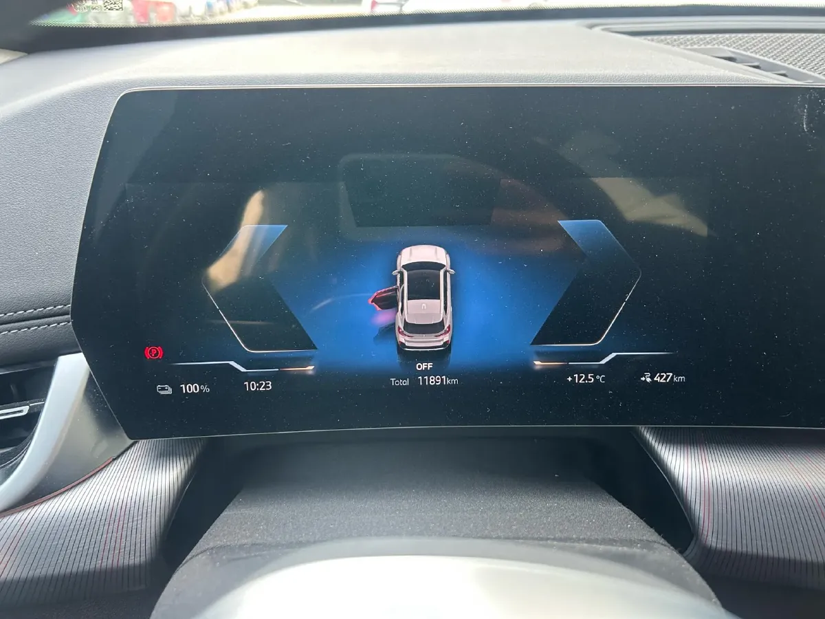 2025 Iveco 3.0T 179HP L4 8AT,autocango,china used car exporter,china ev exporter,chinese used car exporter,chinese used ev exporter