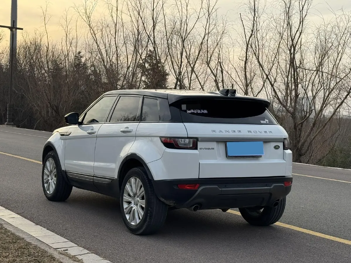 2018 Land Rover Range Rover Evoque 2.0T 200HP L4 9AT,autocango,china used car exporter,china ev exporter,chinese used car exporter,chinese used ev exporter