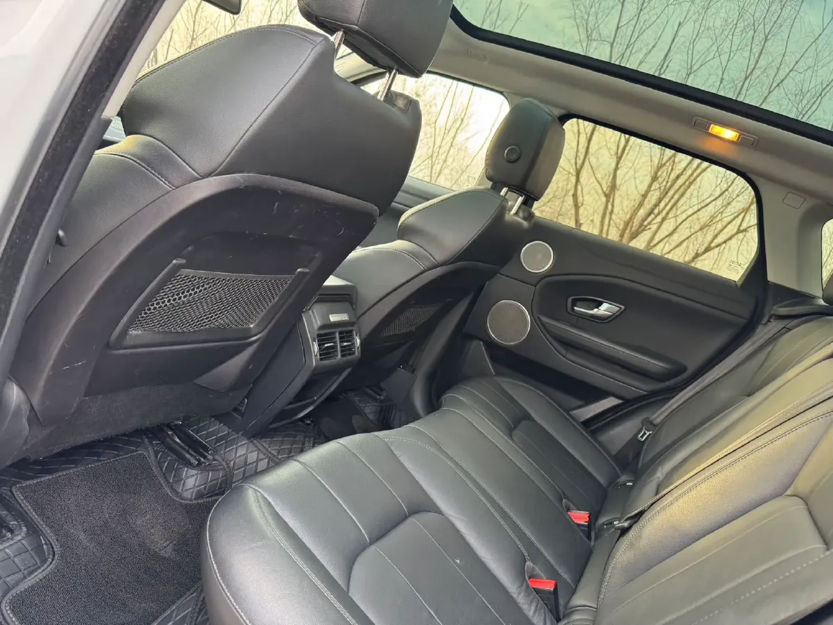 2018 Land Rover Range Rover Evoque 2.0T 200HP L4 9AT,autocango,china used car exporter,china ev exporter,chinese used car exporter,chinese used ev exporter