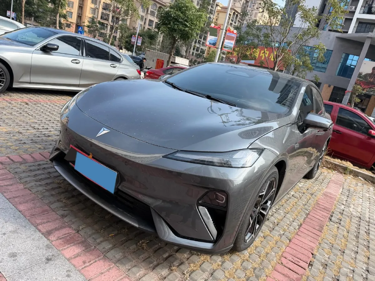 2025 Deepal L07 1.5L 98HP L4 REEV 28.39KWH,autocango,china used car exporter,china ev exporter,chinese used car exporter,chinese used ev exporter