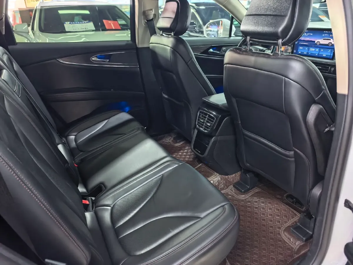 2021 Lincoln Nautilus 2.0T 245HP L4 8AT,autocango,china used car exporter,china ev exporter,chinese used car exporter,chinese used ev exporter