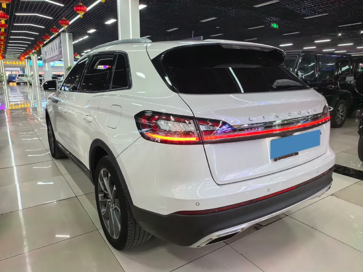 2021 Lincoln Nautilus 2.0T 245HP L4 8AT,autocango,china used car exporter,china ev exporter,chinese used car exporter,chinese used ev exporter