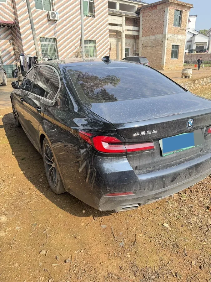 2022 BMW 5 Series 2.0T 184HP L4 8AT PHEV 17.7KWH,autocango,china used car exporter,china ev exporter,chinese used car exporter,chinese used ev exporter