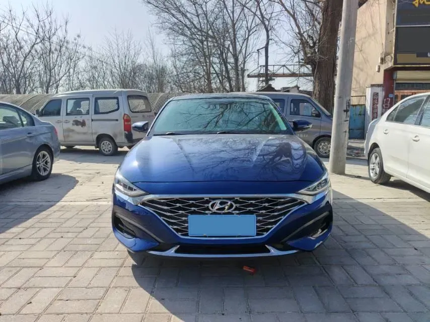 2019 Hyundai La Festa 1.6T 204HP L4 7DCT,autocango,china used car exporter,china ev exporter,chinese used car exporter,chinese used ev exporter