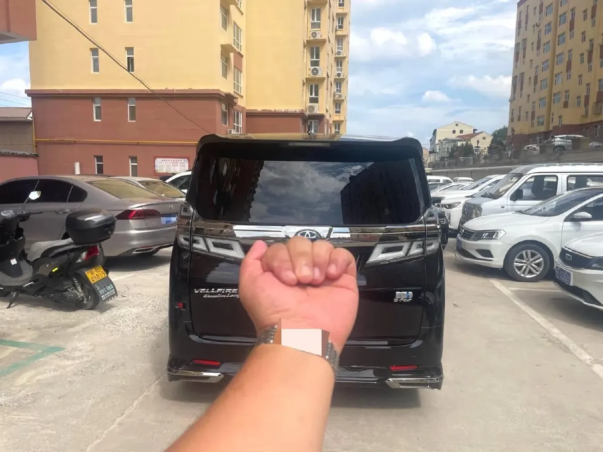 2020 Toyota Vellfire 2.5L 117HP L4 E-CVT Hybrid,autocango,china used car exporter,china ev exporter,chinese used car exporter,chinese used ev exporter