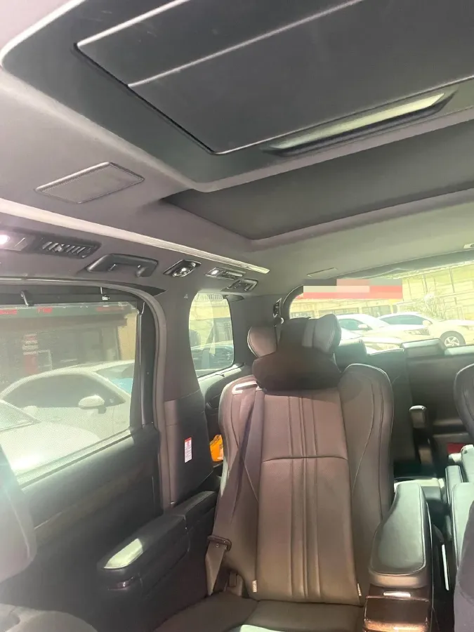 2020 Toyota Vellfire 2.5L 117HP L4 E-CVT Hybrid,autocango,china used car exporter,china ev exporter,chinese used car exporter,chinese used ev exporter