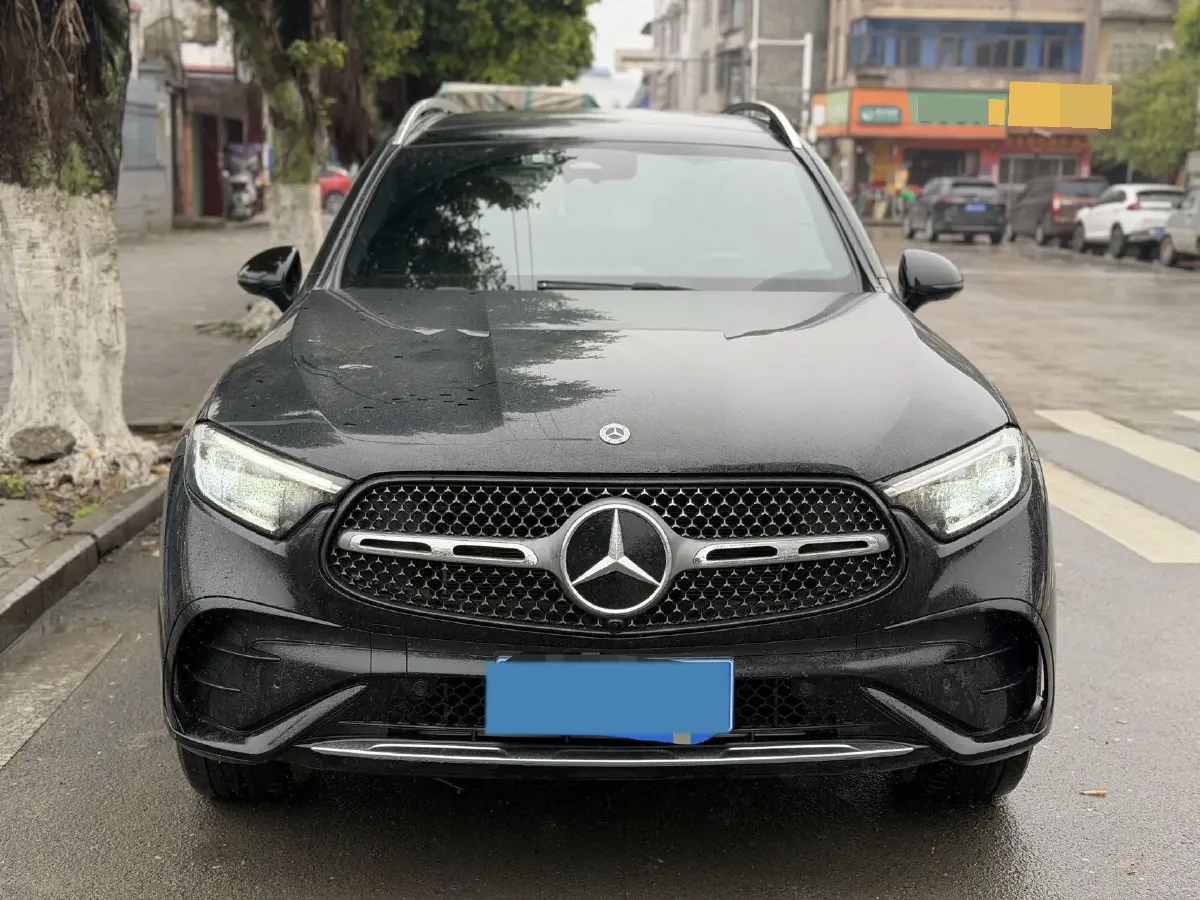 2024 Mercedes-Benz GLC Class 2.0T 204HP L4 9AT,autocango,china used car exporter,china ev exporter,chinese used car exporter,chinese used ev exporter