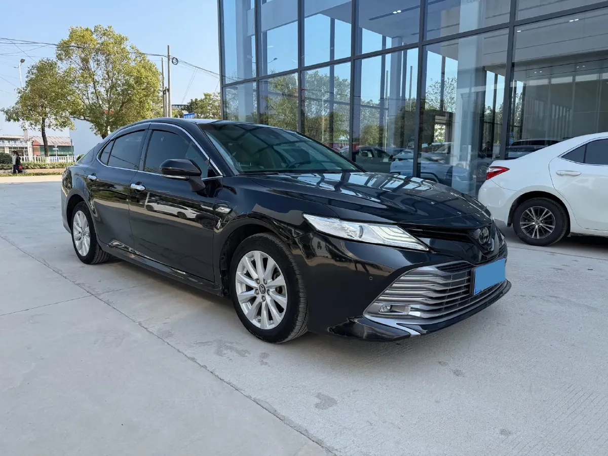 2018 Toyota Camry 2.0L 169HP L4 6AT,autocango,china used car exporter,china ev exporter,chinese used car exporter,chinese used ev exporter