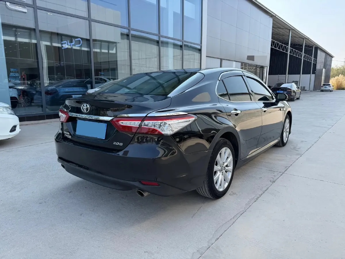 2018 Toyota Camry 2.0L 169HP L4 6AT,autocango,china used car exporter,china ev exporter,chinese used car exporter,chinese used ev exporter