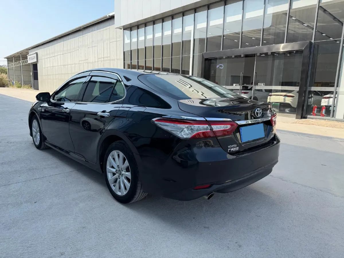 2018 Toyota Camry 2.0L 169HP L4 6AT,autocango,china used car exporter,china ev exporter,chinese used car exporter,chinese used ev exporter