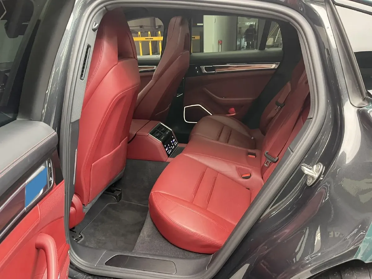 2023 Porsche Panamera 2.9T 330HP V6 8DCT,autocango,china used car exporter,china ev exporter,chinese used car exporter,chinese used ev exporter