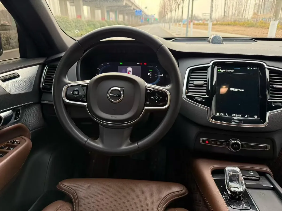 2023 Volvo XC90 PHEV 2.0T 310HP L4 8AT PHEV 18.831KWH,autocango,china used car exporter,china ev exporter,chinese used car exporter,chinese used ev exporter