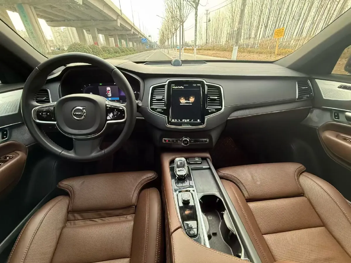 2023 Volvo XC90 PHEV 2.0T 310HP L4 8AT PHEV 18.831KWH,autocango,china used car exporter,china ev exporter,chinese used car exporter,chinese used ev exporter