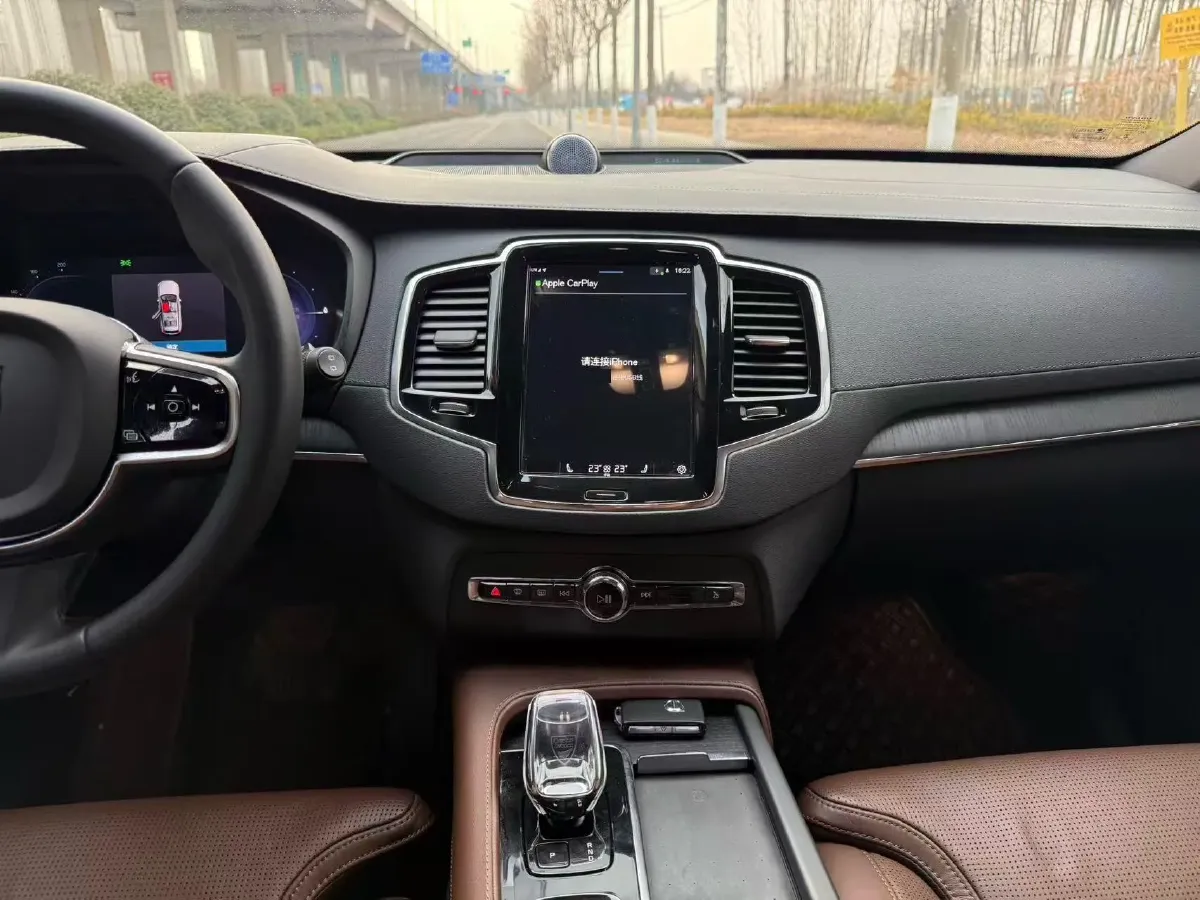 2023 Volvo XC90 PHEV 2.0T 310HP L4 8AT PHEV 18.831KWH,autocango,china used car exporter,china ev exporter,chinese used car exporter,chinese used ev exporter