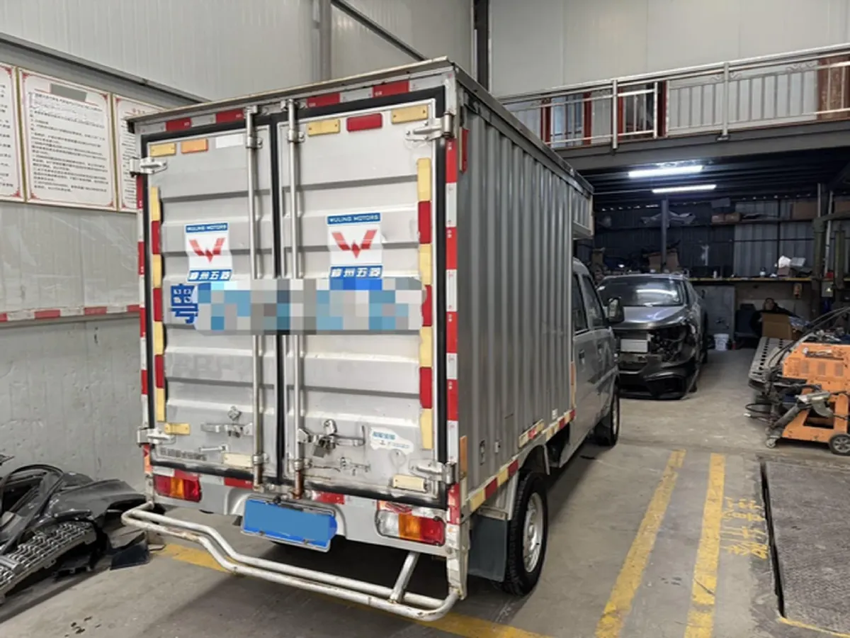 2016 WuLing ZhiGuang Mini Truck 1.2L 82HP L4 5MT,autocango,china used car exporter,china ev exporter,chinese used car exporter,chinese used ev exporter