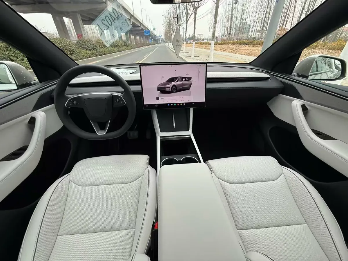 2026 Tesla Model Y BEV,autocango,china used car exporter,china ev exporter,chinese used car exporter,chinese used ev exporter