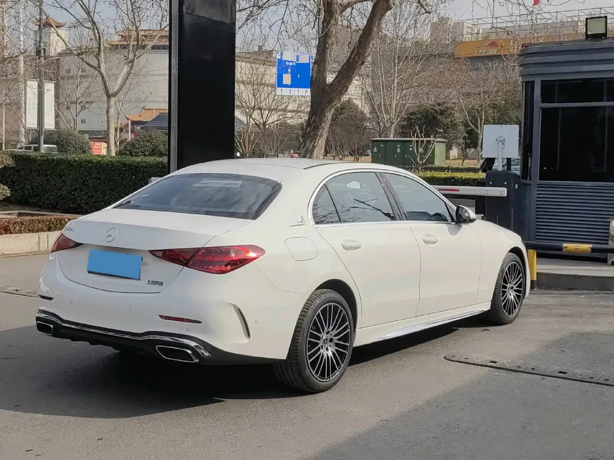 2024 Mercedes-Benz C Class 1.5T 170HP L4 9AT,autocango,china used car exporter,china ev exporter,chinese used car exporter,chinese used ev exporter