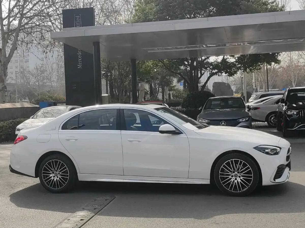 2024 Mercedes-Benz C Class 1.5T 170HP L4 9AT,autocango,china used car exporter,china ev exporter,chinese used car exporter,chinese used ev exporter