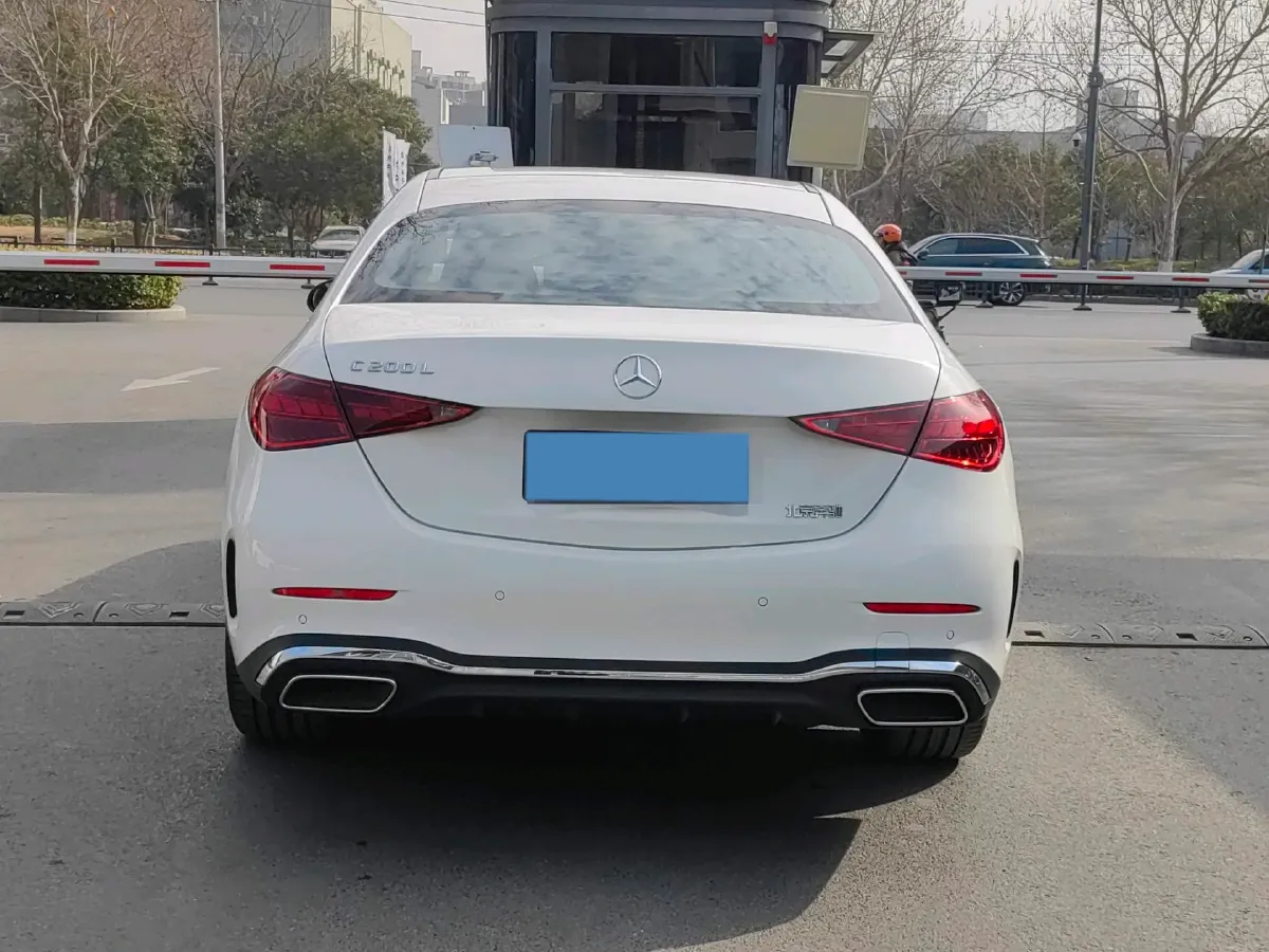 2024 Mercedes-Benz C Class 1.5T 170HP L4 9AT,autocango,china used car exporter,china ev exporter,chinese used car exporter,chinese used ev exporter