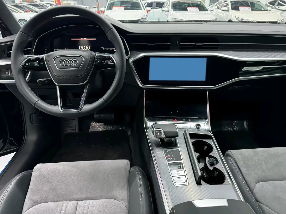 2024 Audi A6L 2.0T 245HP L4 7DCT,autocango,china used car exporter,china ev exporter,chinese used car exporter,chinese used ev exporter