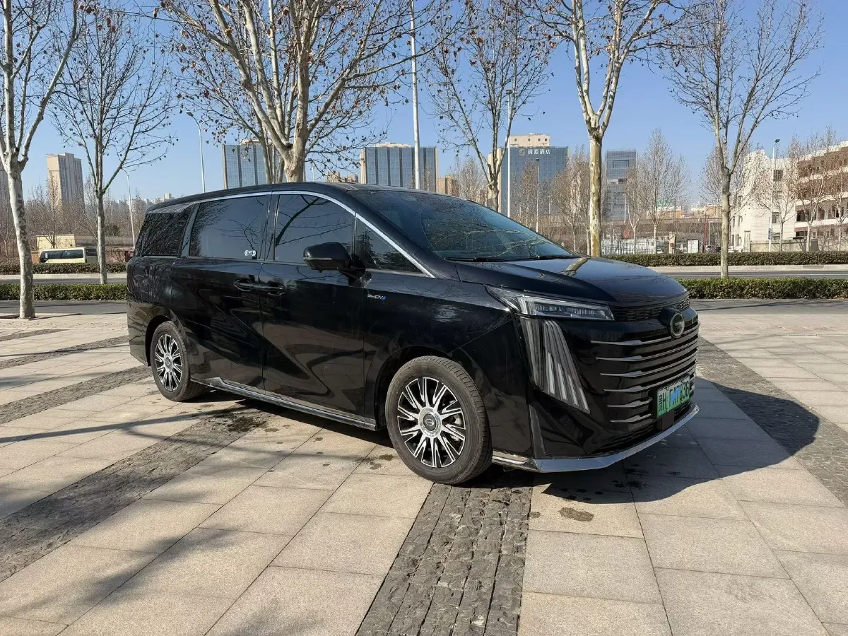 2024 GAC Trumpchi E9 2.0T 190HP L4 2DHT PHEV 25.57KWH,autocango,china used car exporter,china ev exporter,chinese used car exporter,chinese used ev exporter