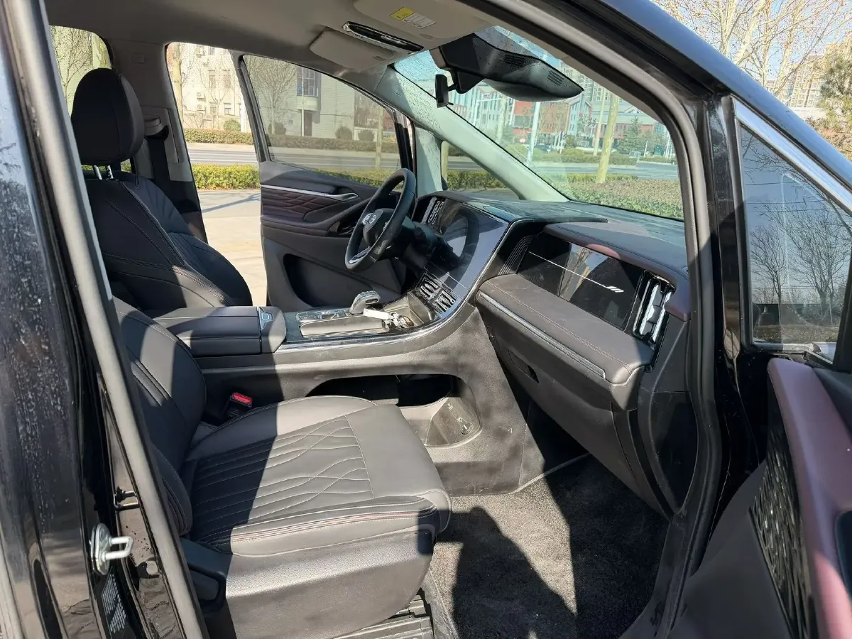 2024 GAC Trumpchi E9 2.0T 190HP L4 2DHT PHEV 25.57KWH,autocango,china used car exporter,china ev exporter,chinese used car exporter,chinese used ev exporter