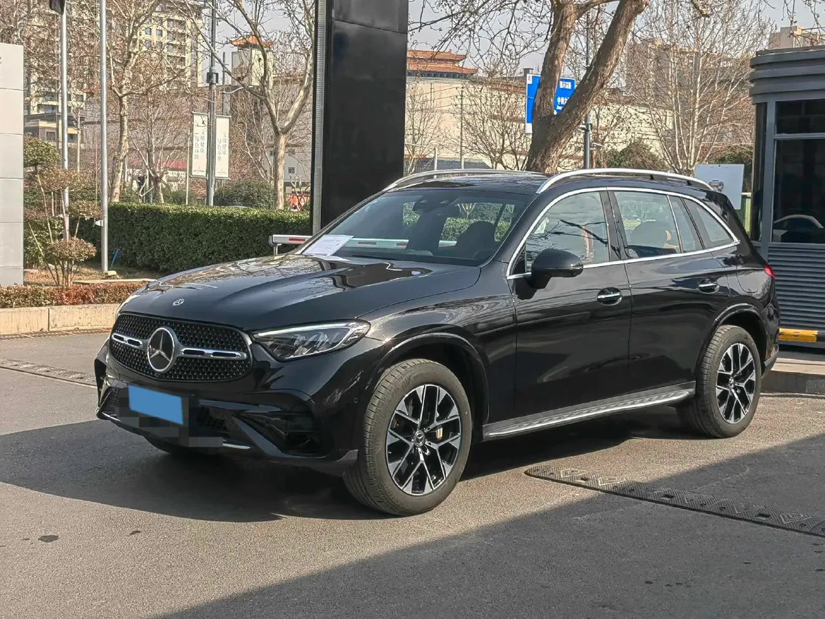 2025 Mercedes-Benz GLC Class 2.0T 204HP L4 9AT PHEV 30.9KWH,autocango,china used car exporter,china ev exporter,chinese used car exporter,chinese used ev exporter
