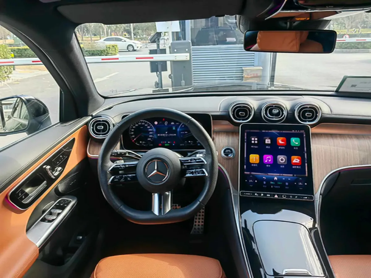 2025 Mercedes-Benz GLC Class 2.0T 204HP L4 9AT PHEV 30.9KWH,autocango,china used car exporter,china ev exporter,chinese used car exporter,chinese used ev exporter