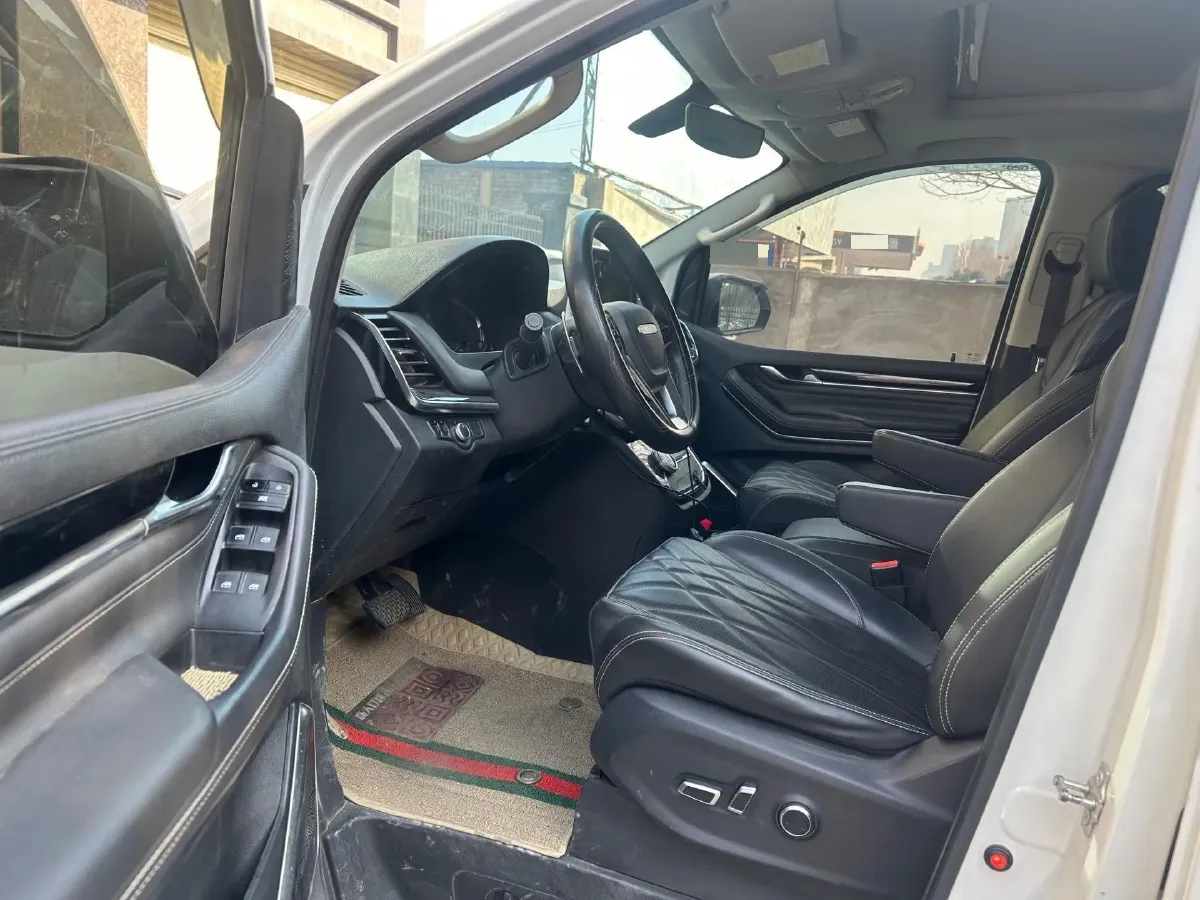 2023 MAXUS G20 2.0T 163HP L4 8AT,autocango,china used car exporter,china ev exporter,chinese used car exporter,chinese used ev exporter