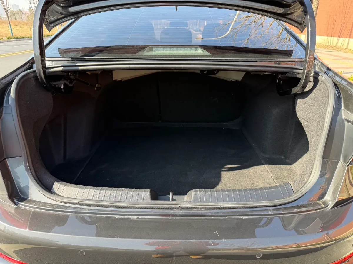 2023 Volkswagen Sagitar 1.4T 150HP L4 7DCT,autocango,china used car exporter,china ev exporter,chinese used car exporter,chinese used ev exporter