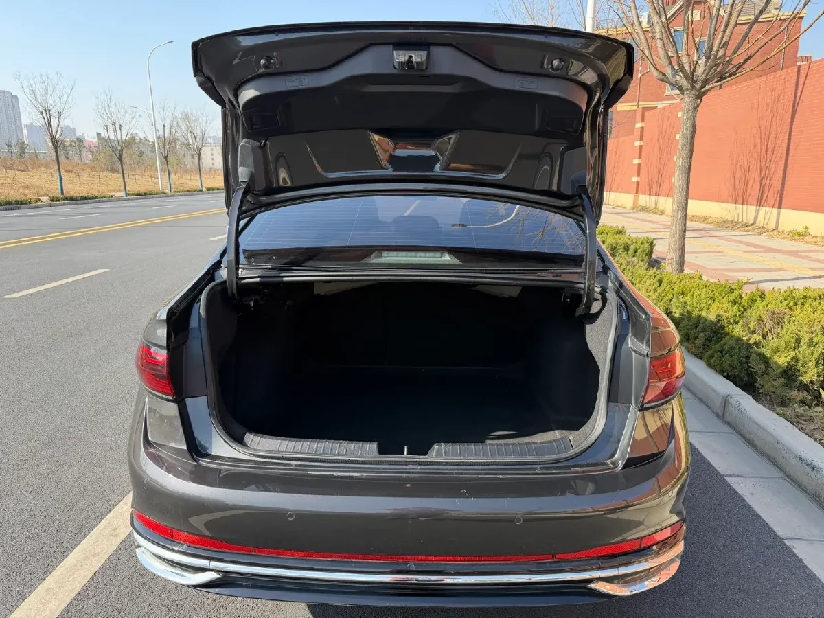 2023 Volkswagen Sagitar 1.4T 150HP L4 7DCT,autocango,china used car exporter,china ev exporter,chinese used car exporter,chinese used ev exporter