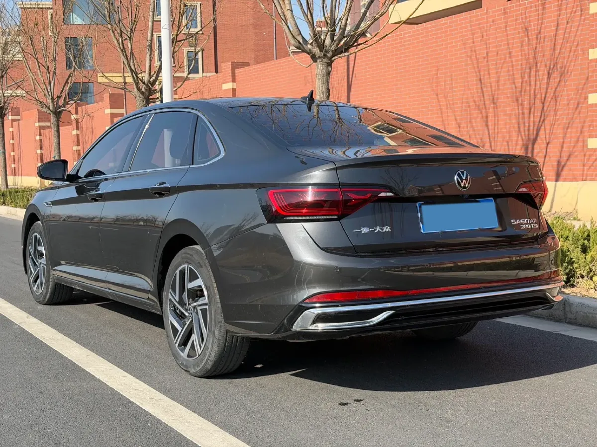 2023 Volkswagen Sagitar 1.4T 150HP L4 7DCT,autocango,china used car exporter,china ev exporter,chinese used car exporter,chinese used ev exporter