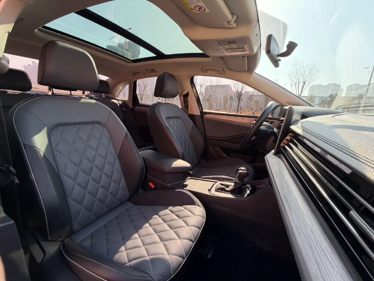 2023 Volkswagen Sagitar 1.4T 150HP L4 7DCT,autocango,china used car exporter,china ev exporter,chinese used car exporter,chinese used ev exporter