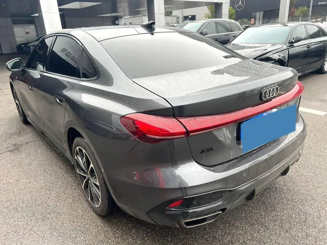 2026 Audi A5L 2.0T 204HP L4 7DCT,autocango,china used car exporter,china ev exporter,chinese used car exporter,chinese used ev exporter