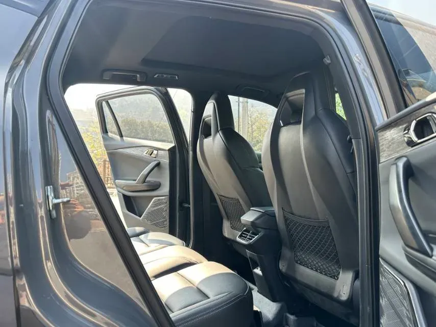 2023 LYNK&CO 06 1.5T 181HP L4 7DCT,autocango,china used car exporter,china ev exporter,chinese used car exporter,chinese used ev exporter