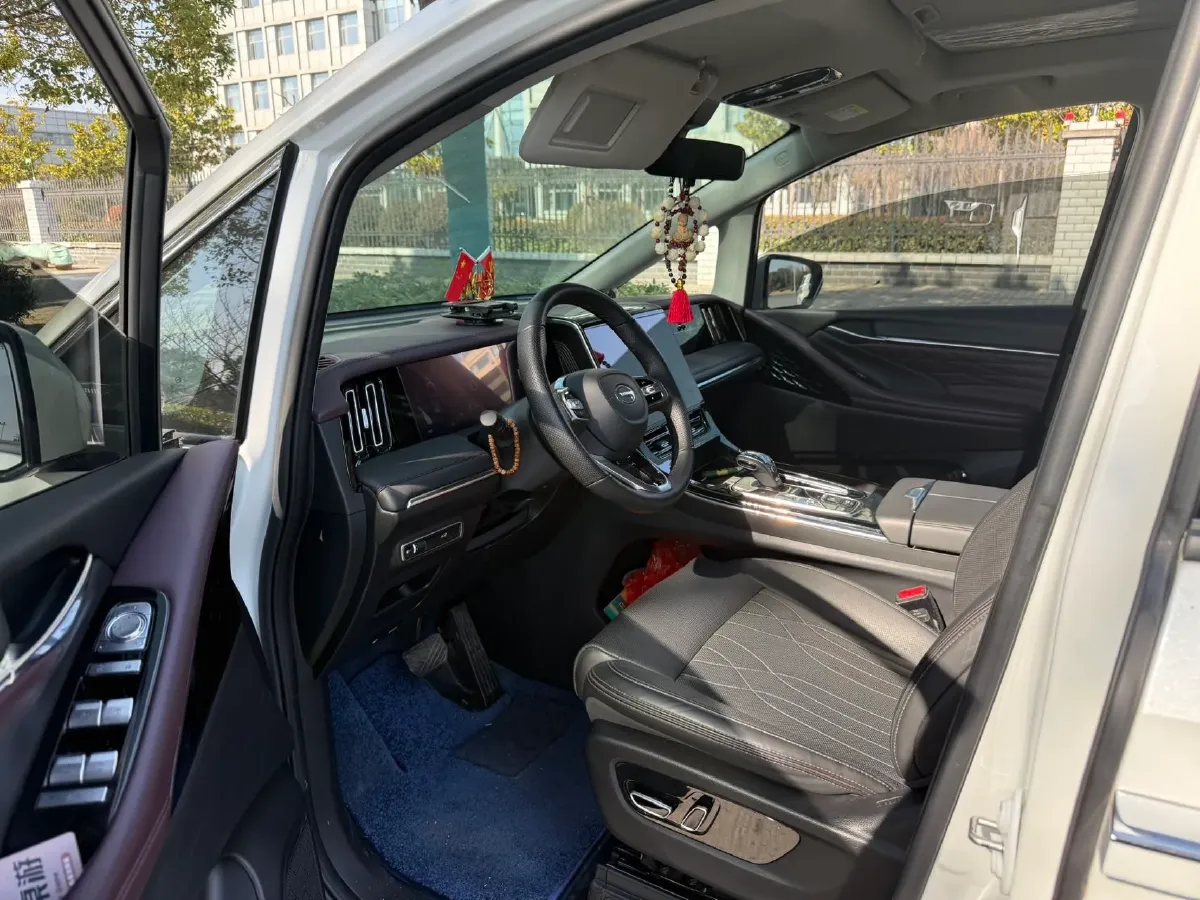 2023 GAC Trumpchi M8 2.0T 252HP L4 8AT,autocango,china used car exporter,china ev exporter,chinese used car exporter,chinese used ev exporter