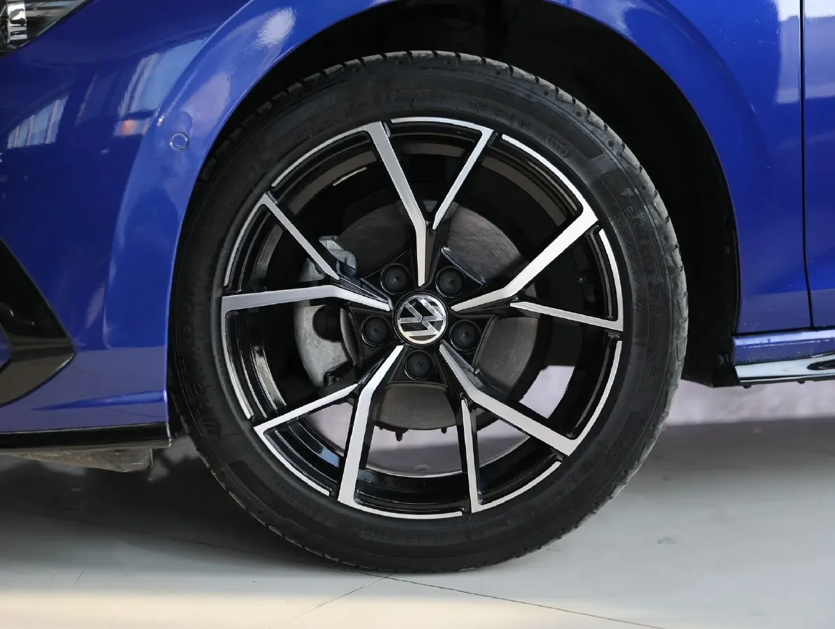 2021 Volkswagen Golf 1.4T 150HP L4 7DCT,autocango,china used car exporter,china ev exporter,chinese used car exporter,chinese used ev exporter