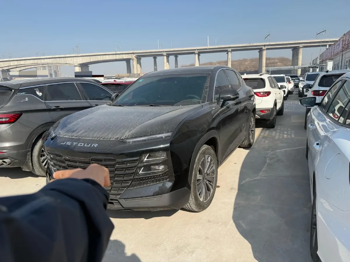 2023 Jetour DASHING 1.6T 197HP L4 7DCT,autocango,china used car exporter,china ev exporter,chinese used car exporter,chinese used ev exporter