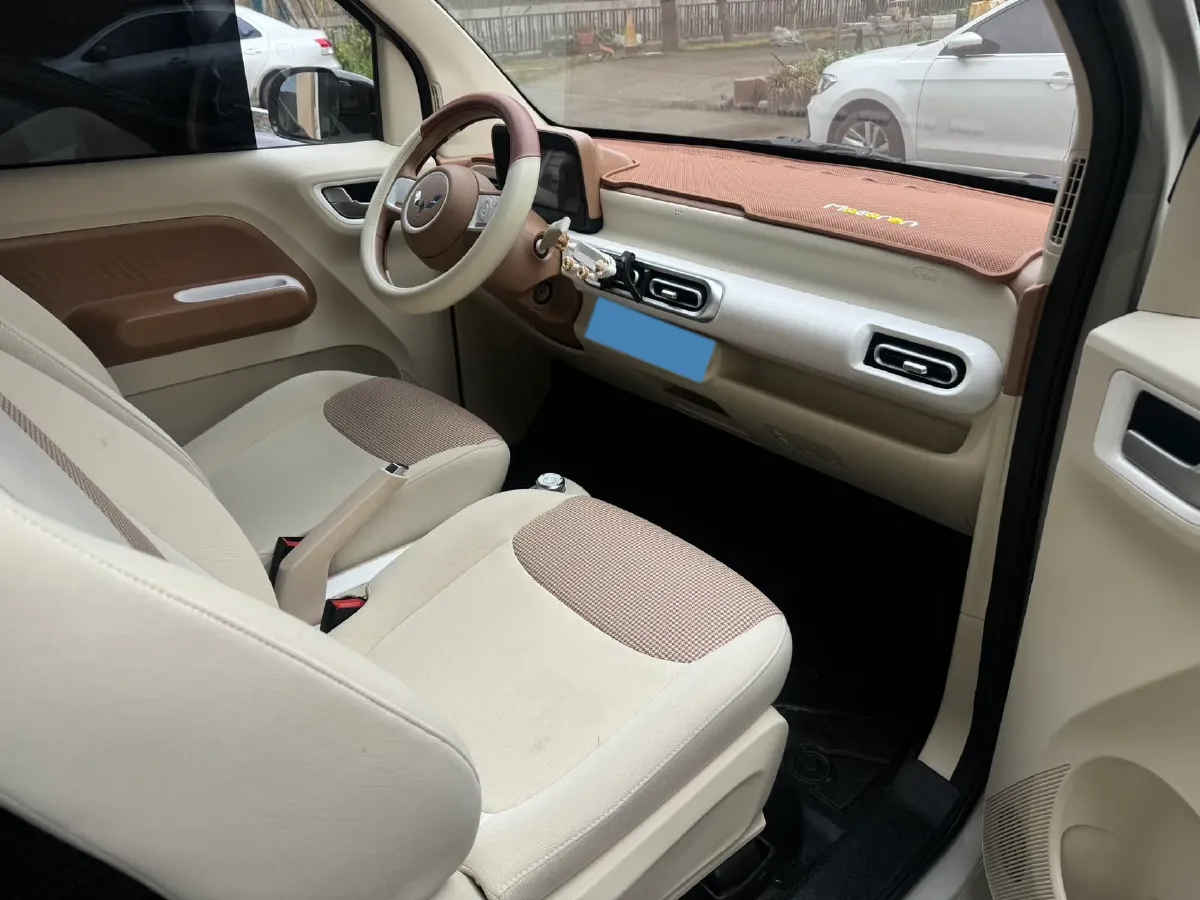 2024 WuLing HongGuang MINI EV BEV 17.3KWH,autocango,china used car exporter,china ev exporter,chinese used car exporter,chinese used ev exporter