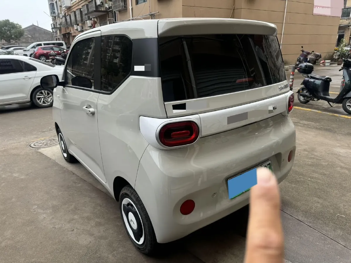 2024 WuLing HongGuang MINI EV BEV 17.3KWH,autocango,china used car exporter,china ev exporter,chinese used car exporter,chinese used ev exporter