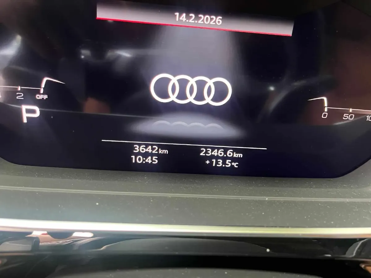 2024 Audi A8 3.0T 286HP V6 8AT,autocango,china used car exporter,china ev exporter,chinese used car exporter,chinese used ev exporter