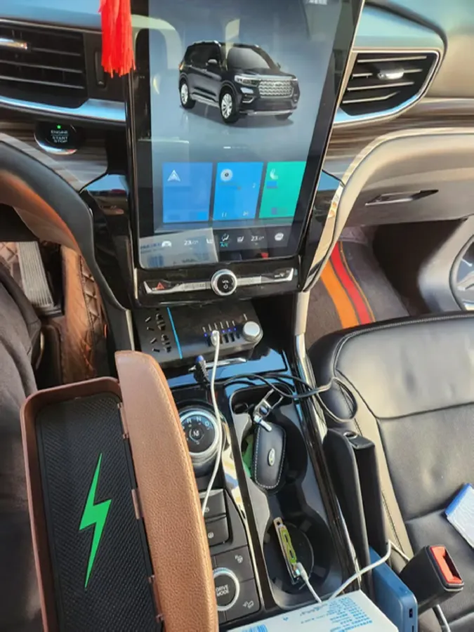 2020 Ford Explorer 2.3T 276HP L4 10AT,autocango,china used car exporter,china ev exporter,chinese used car exporter,chinese used ev exporter