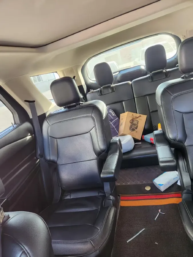 2020 Ford Explorer 2.3T 276HP L4 10AT,autocango,china used car exporter,china ev exporter,chinese used car exporter,chinese used ev exporter