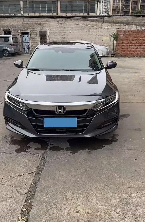 2018 Honda Accord 1.5T 194HP L4 CVT,autocango,china used car exporter,china ev exporter,chinese used car exporter,chinese used ev exporter
