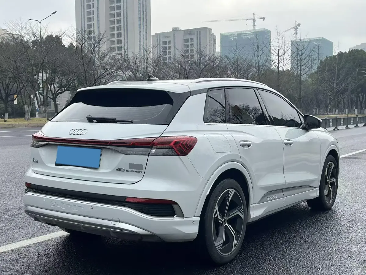 2023 Audi Q4 e-tron BEV 84.8KWH,autocango,china used car exporter,china ev exporter,chinese used car exporter,chinese used ev exporter